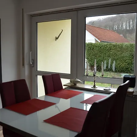 Ferienwohnung Schlossblick In Giengen Burgberg Giengen an der Brenz Exterior photo